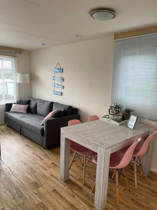 Chalet + Tiny House Nabij Strand Petten Extérieur photo