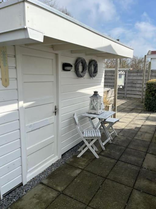 Chalet + Tiny House Nabij Strand Petten Extérieur photo